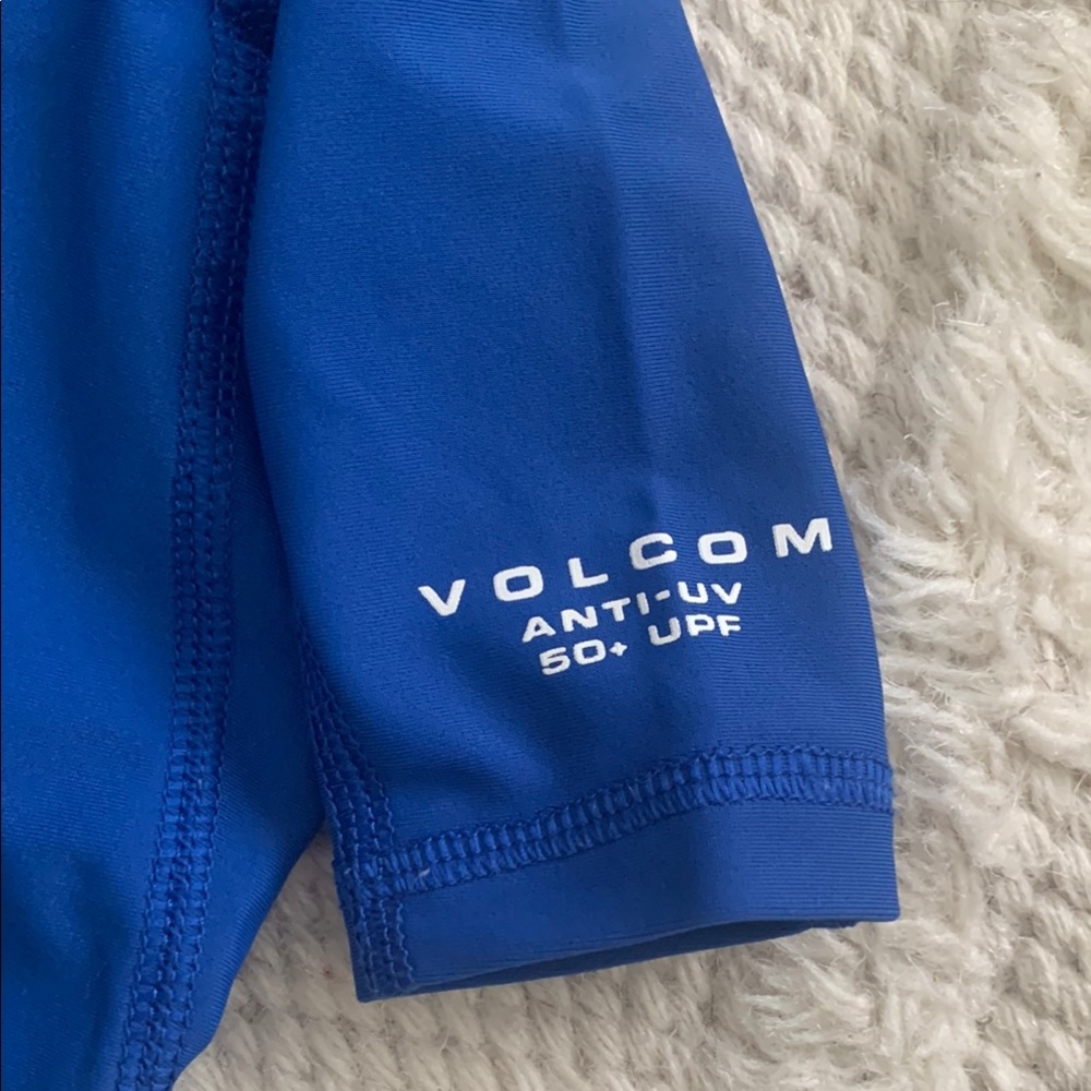 Volcom Kids Rash Guard - Picture 4 of 4